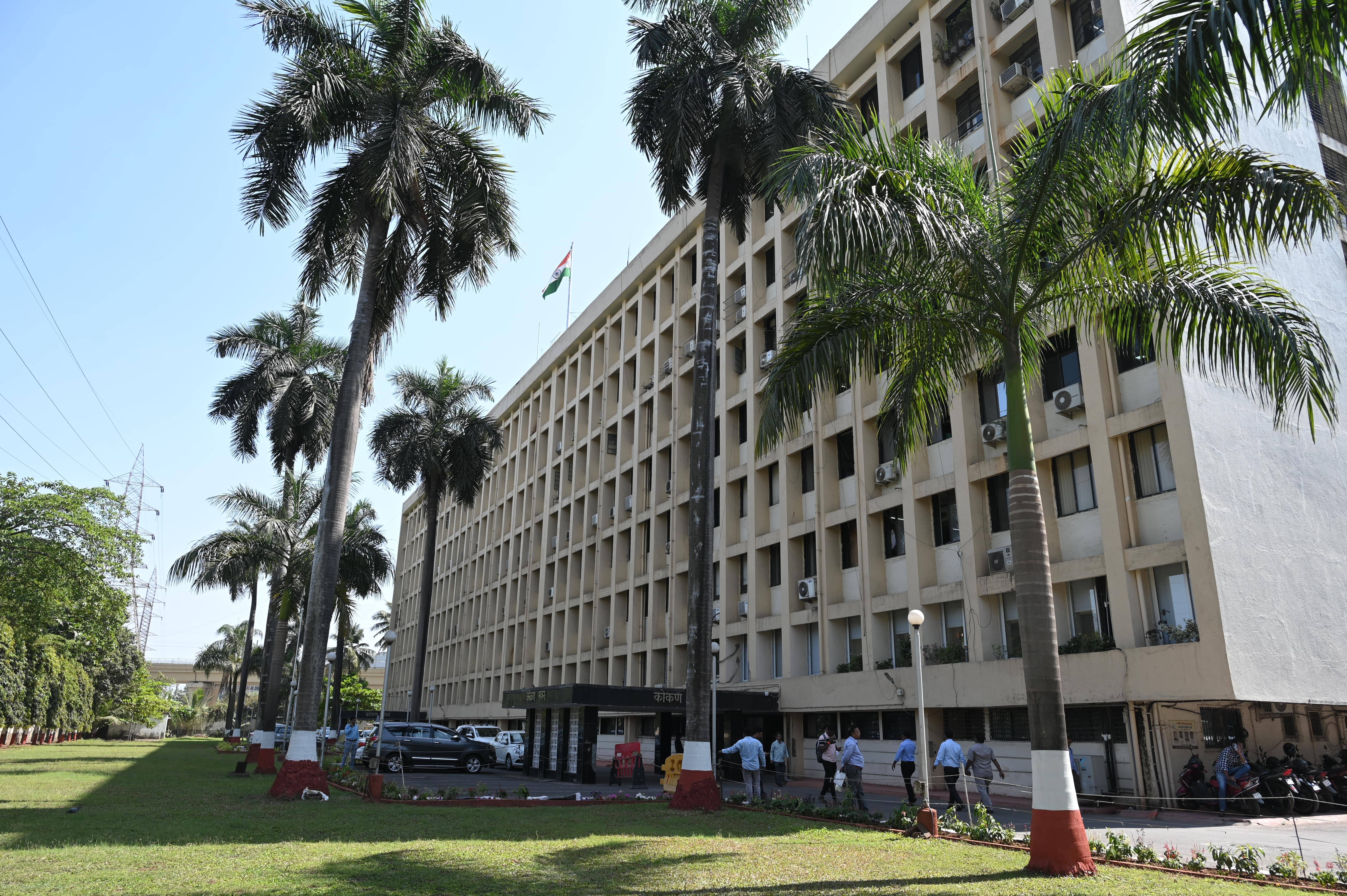 Division Commisioner Kokanslider-2